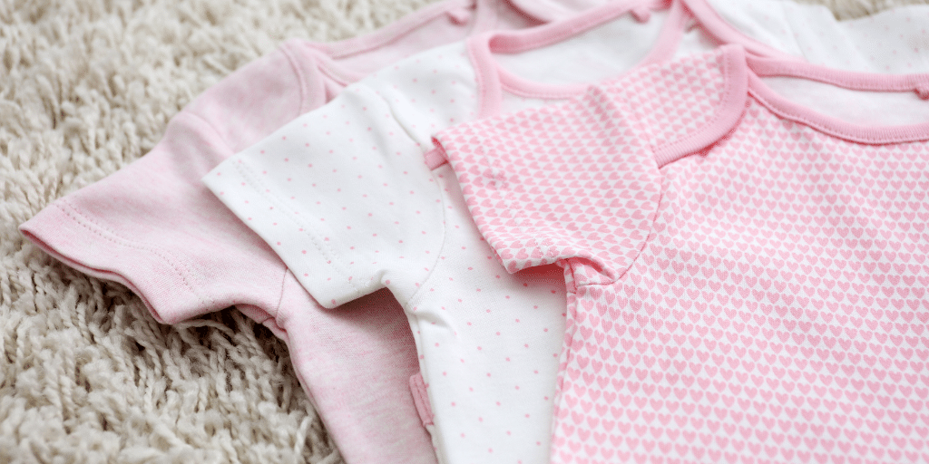 What Should My Baby Wear in Bed? Five Baby Sleepwear Tips from SnoozeShade Experts