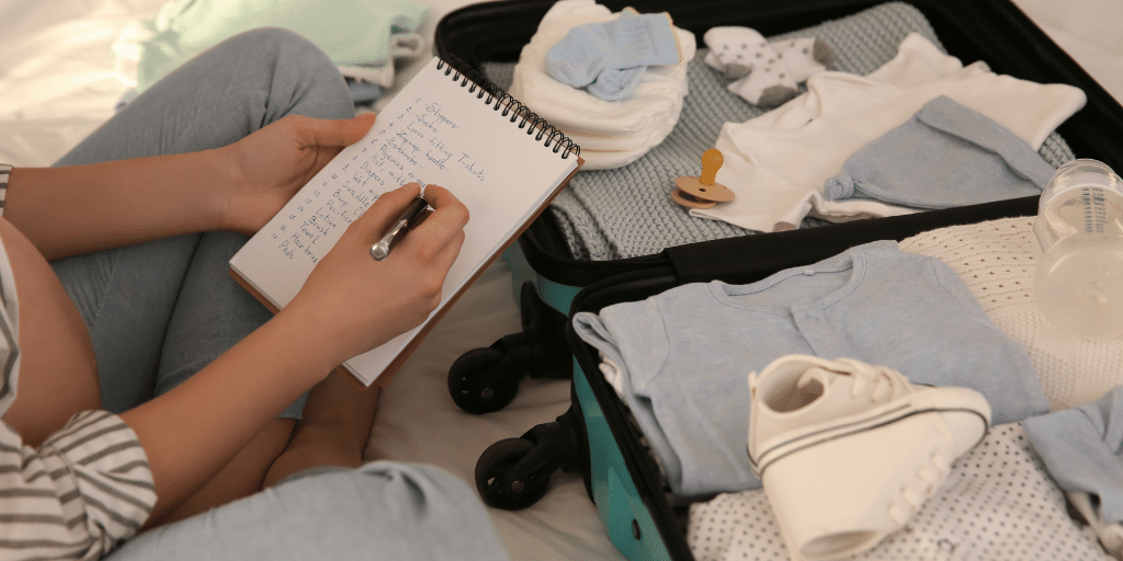 Newborn baby travel checklist